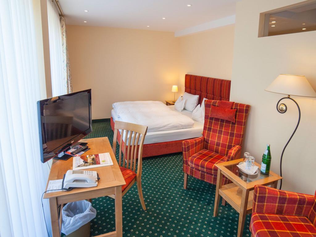Landhotel Der Schwallenhof บัดดรีบวร์ก ภายนอก รูปภาพ